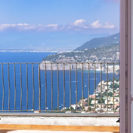 Amore Rentals - Villa Masha Villa